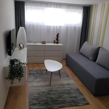011 Apartment *