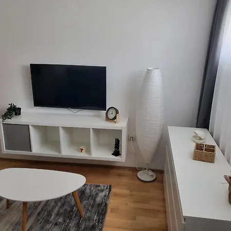 Apartment 011 *