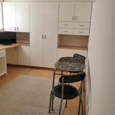 011 Apartment Belgrade